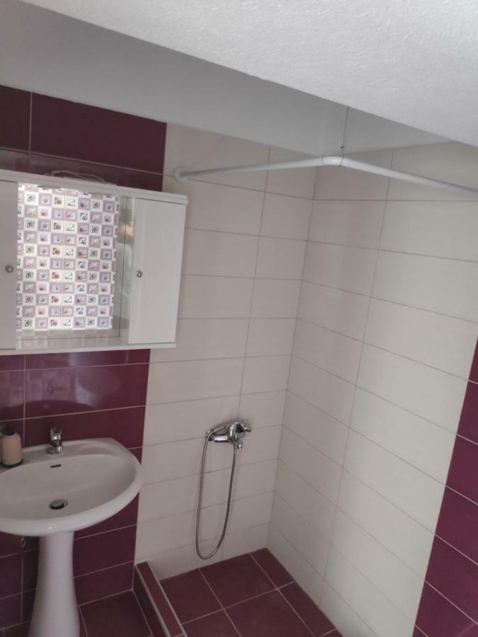 Melistalia Appartment 1 ネア・ミカニオーナ エクステリア 写真